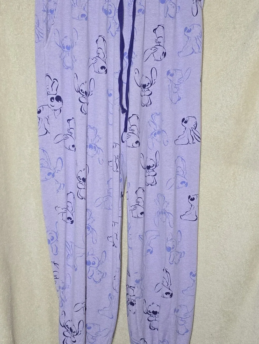 Disney Stitch Raglan Sleeve 2 Piece Lounge Set Pajama Set Gift Packed Size M Cos - Picture 8 of 12